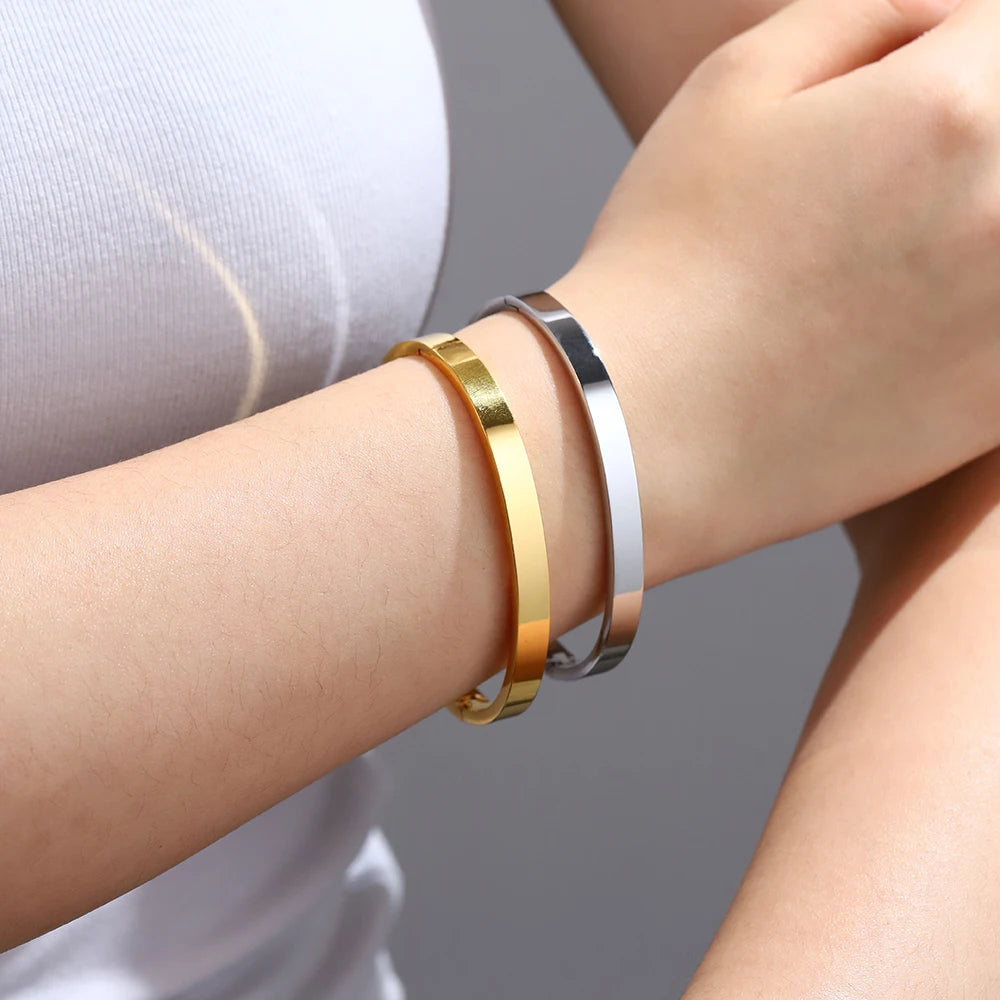 Hot Selling Women'S Simple Widened Glossy Fashionable Open Buckle Stainless Steel Bracelet, Vacuum Plated Non Fading