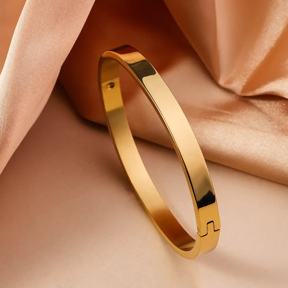 Hot Selling Women'S Simple Widened Glossy Fashionable Open Buckle Stainless Steel Bracelet, Vacuum Plated Non Fading