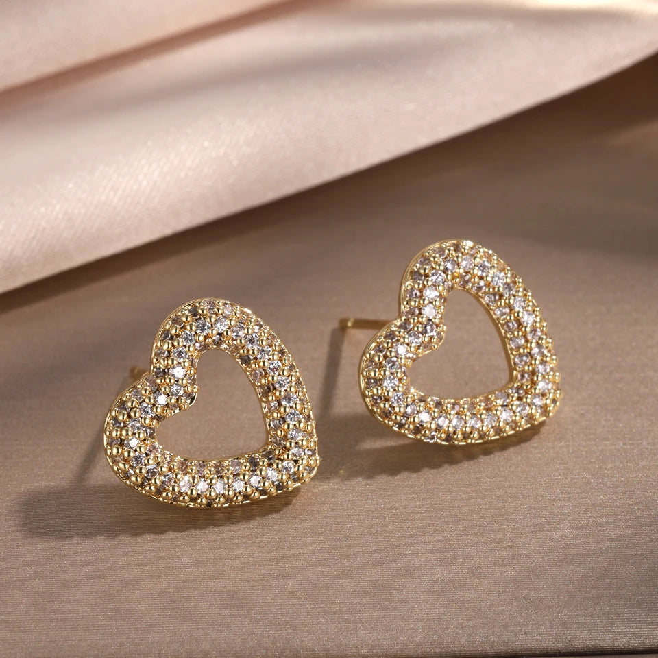 Loving Heart Zirconia Stud Earrings for Women Girls Silver Color Metal Crystal Ears Accessories Wedding Jewelry Gifts