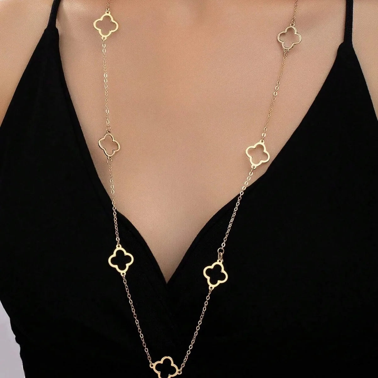 Long Hollow Four Leaf Clover Necklace Elegant Gold Lucky Grass Chain Women'S Jewelry Floral Alloy Fashion OL Style for Southe...