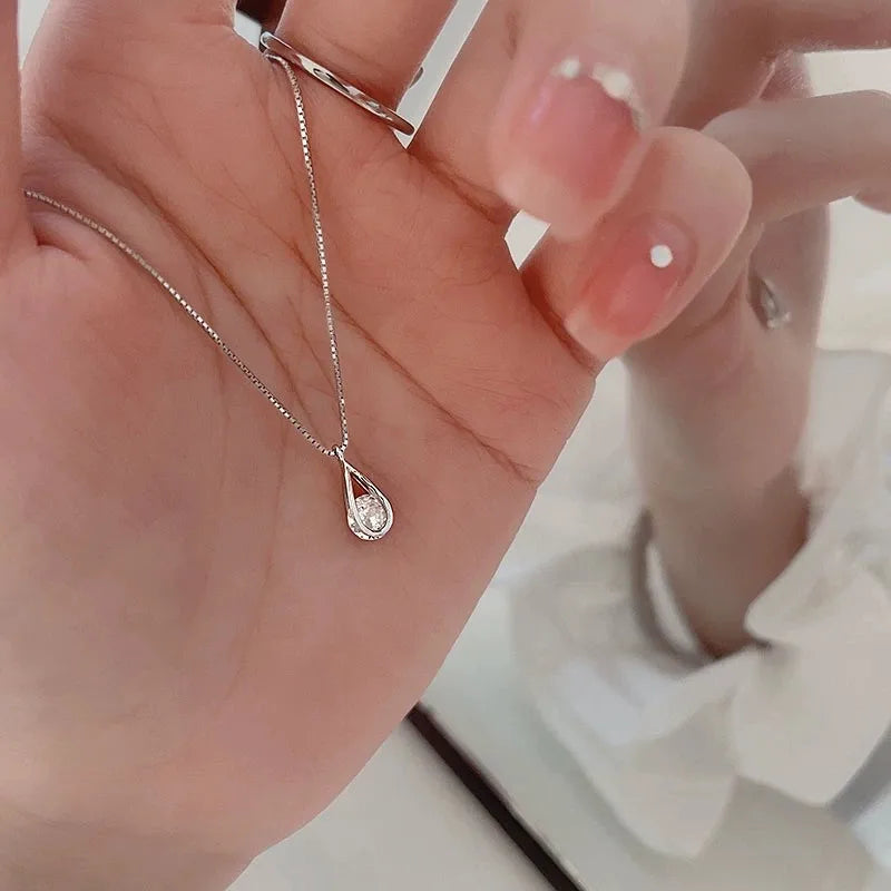 New 925 Sterling Silver Zircon Water Droplet Necklace with Shimmering Geometric Collarbone Chain for Women'S Minimalist Jewelry