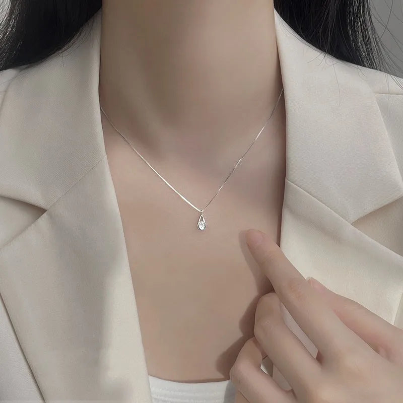 New 925 Sterling Silver Zircon Water Droplet Necklace with Shimmering Geometric Collarbone Chain for Women'S Minimalist Jewelry