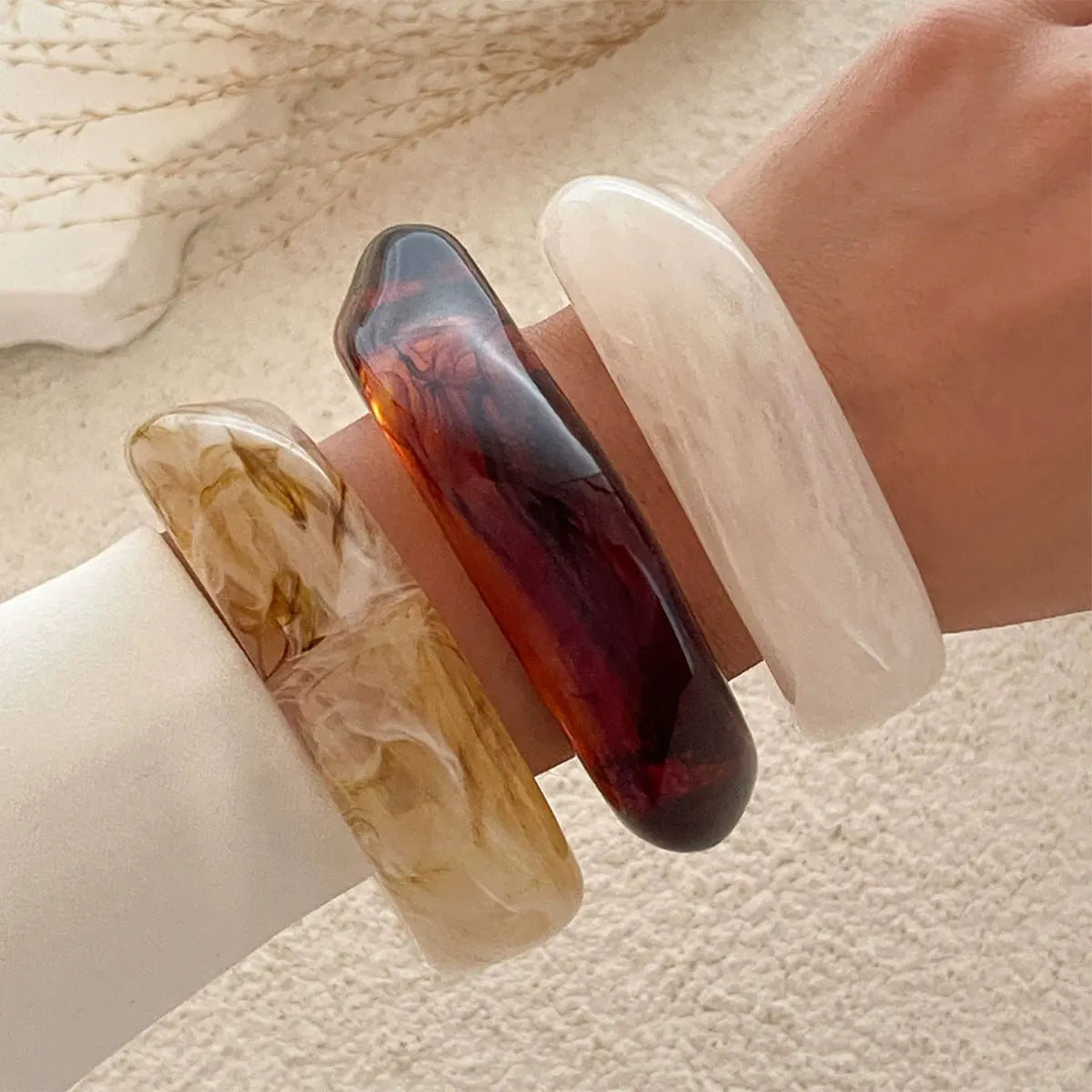 Vintage Punk Brown Coffee Thick Resin Acrylic Bangles Geometric Irregular Wide Cuff Bangle Bracelet for Women Men Jewelry