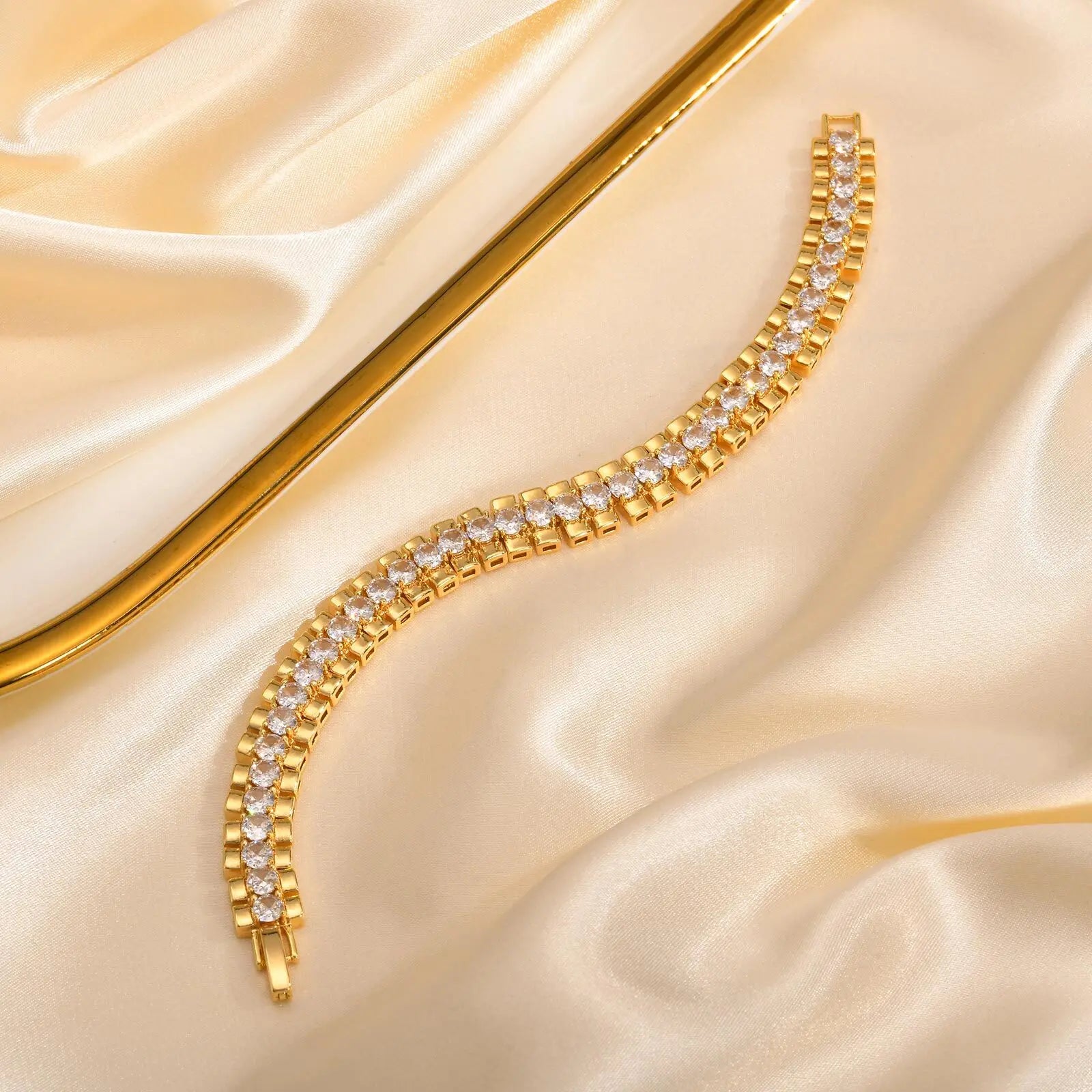 Paperclip Chain Bracelet 14K Gold Plated Cubic Zirconia Watch Strap Chunky Link Adjustable Stackable Jewelry for Women Girl Gift