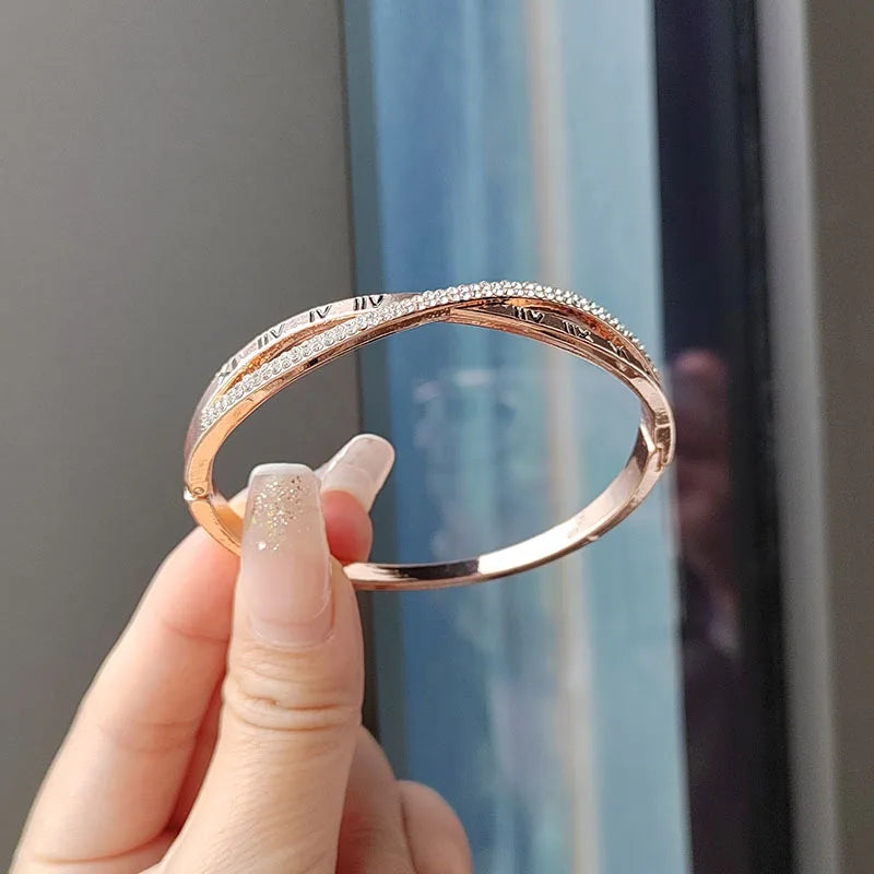 Classic Cross Roman Numeral Bracelet for Women Fashion Stainless Steel Rhinestone Bracelet Casual Party Luxury Jewelry Lady Gift